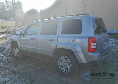 2014 Jeep Patriot Sport z USA, uszkodzony, nr VIN 1C4NJPBA5ED844276